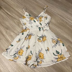 Romper - white floral - size XS